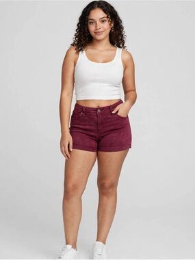 Royalty For Me Wanna Betta Butt Burgundy Shorts Size 6